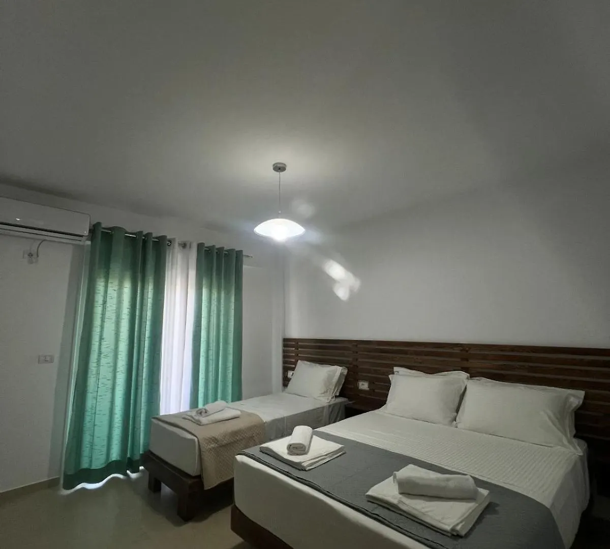 Athina Rooms Χειμάρρα 0*,  Αλβανία