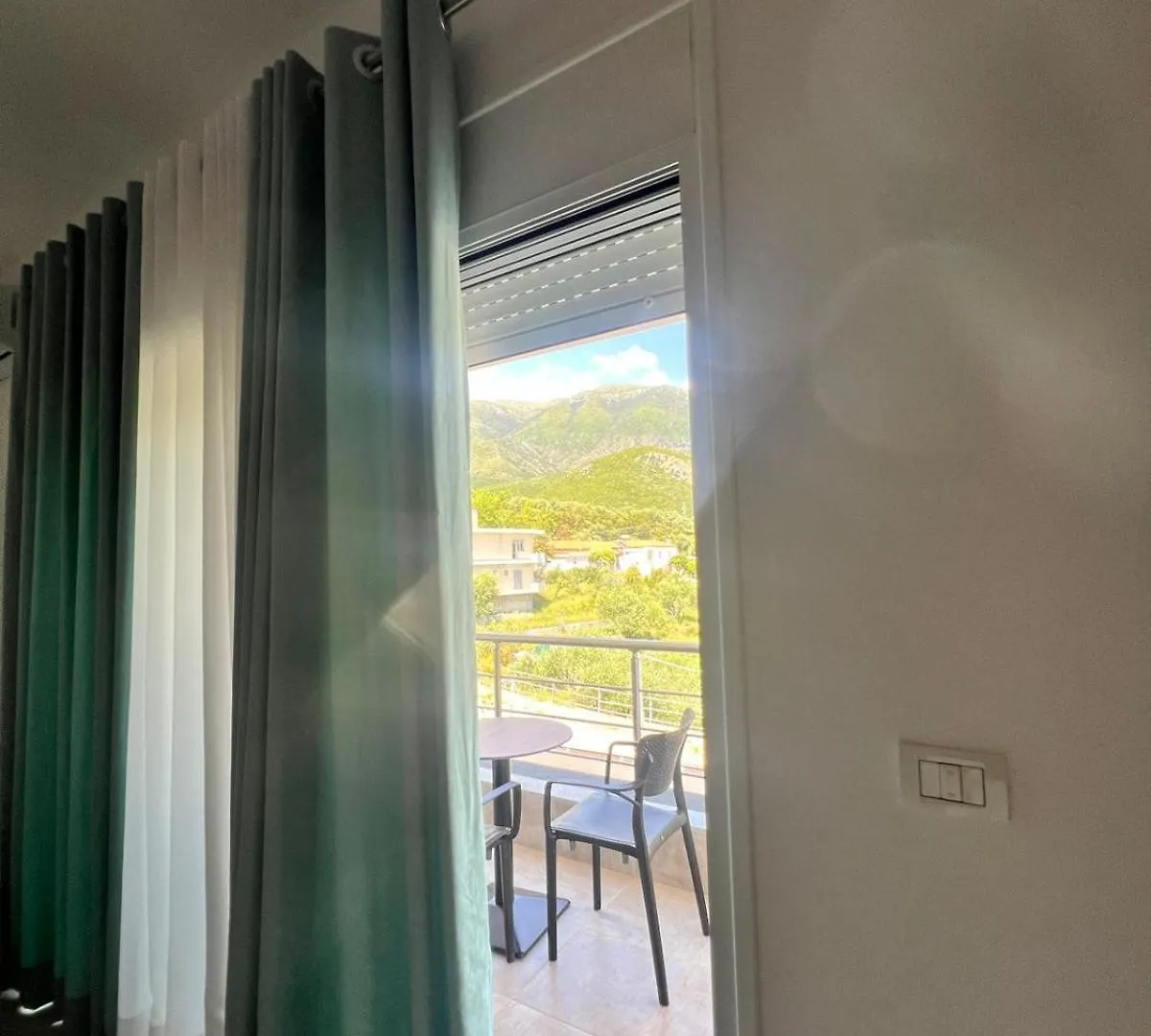 Πανσιόν Athina Rooms Χειμάρρα