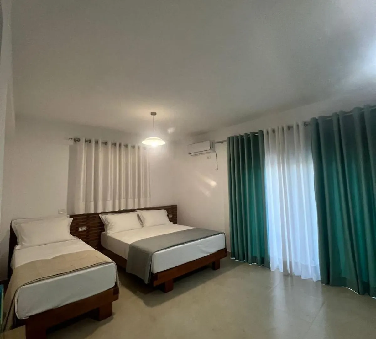 Πανσιόν Athina Rooms Χειμάρρα Αλβανία